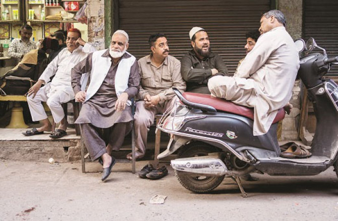 ہم تو دریا تھے، جزیروں میں نہیں رہتے تھے! 